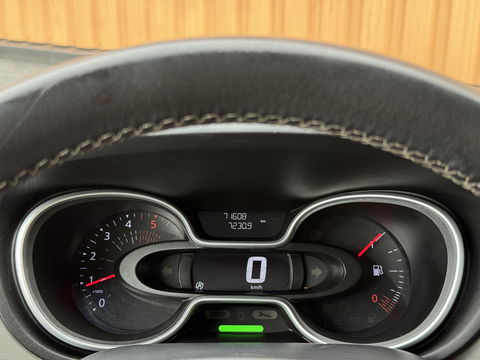 Renault Trafic 1.6 dCi T29 L2H1 DC Comfort | Marge |  Airconditioning | Radio | Navigatie | Cruise Control | Bluetooth | Stop & Go | Multifunctioneel Stuurwiel |