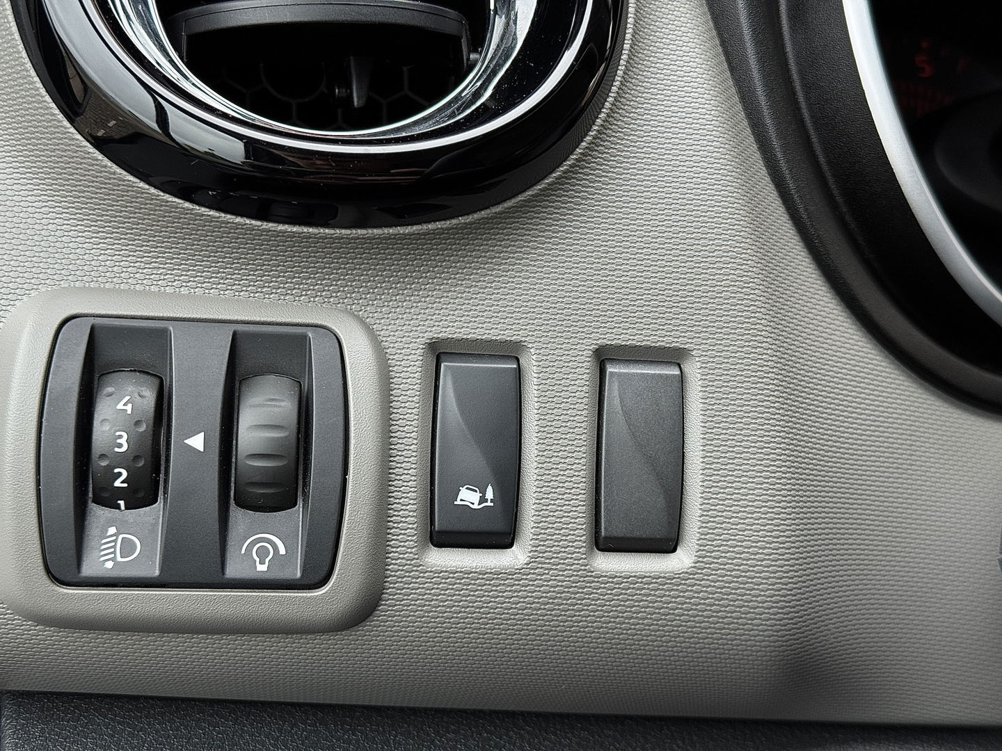 Renault Trafic 1.6 dCi T29 L2H1 DC Comfort | Marge |  Airconditioning | Radio | Navigatie | Cruise Control | Bluetooth | Stop & Go | Multifunctioneel Stuurwiel |