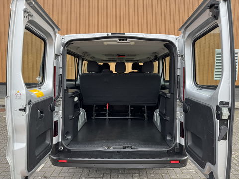 Renault Trafic 1.6 dCi T29 L2H1 DC Comfort | Marge |  Airconditioning | Radio | Navigatie | Cruise Control | Bluetooth | Stop & Go | Multifunctioneel Stuurwiel |