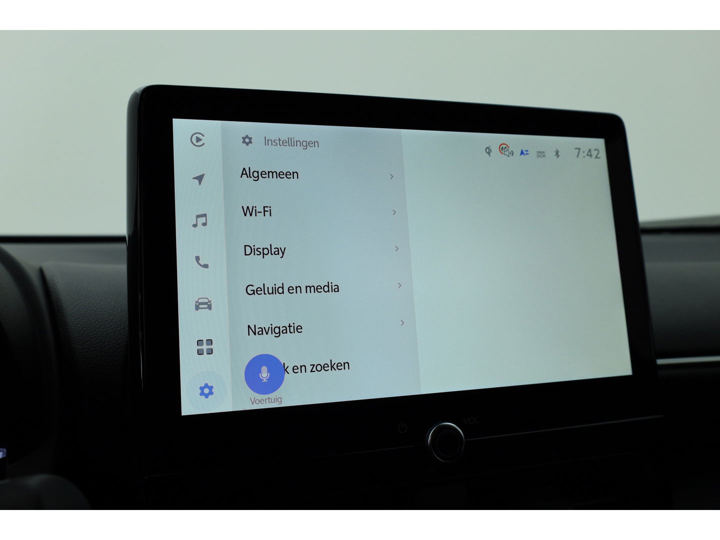 Toyota Yaris Cross 1.5 Hybrid 130 Teamplayer | Pearl White parelmoer | Winter pack | Safety Pack | Adapt. Cruise | Camera