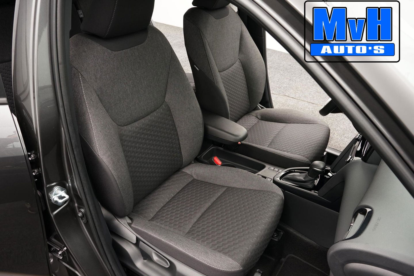 Toyota Yaris Cross 1.5 Hybrid 115 Business Plus|NAVI|STOEL/STUUR.VERW