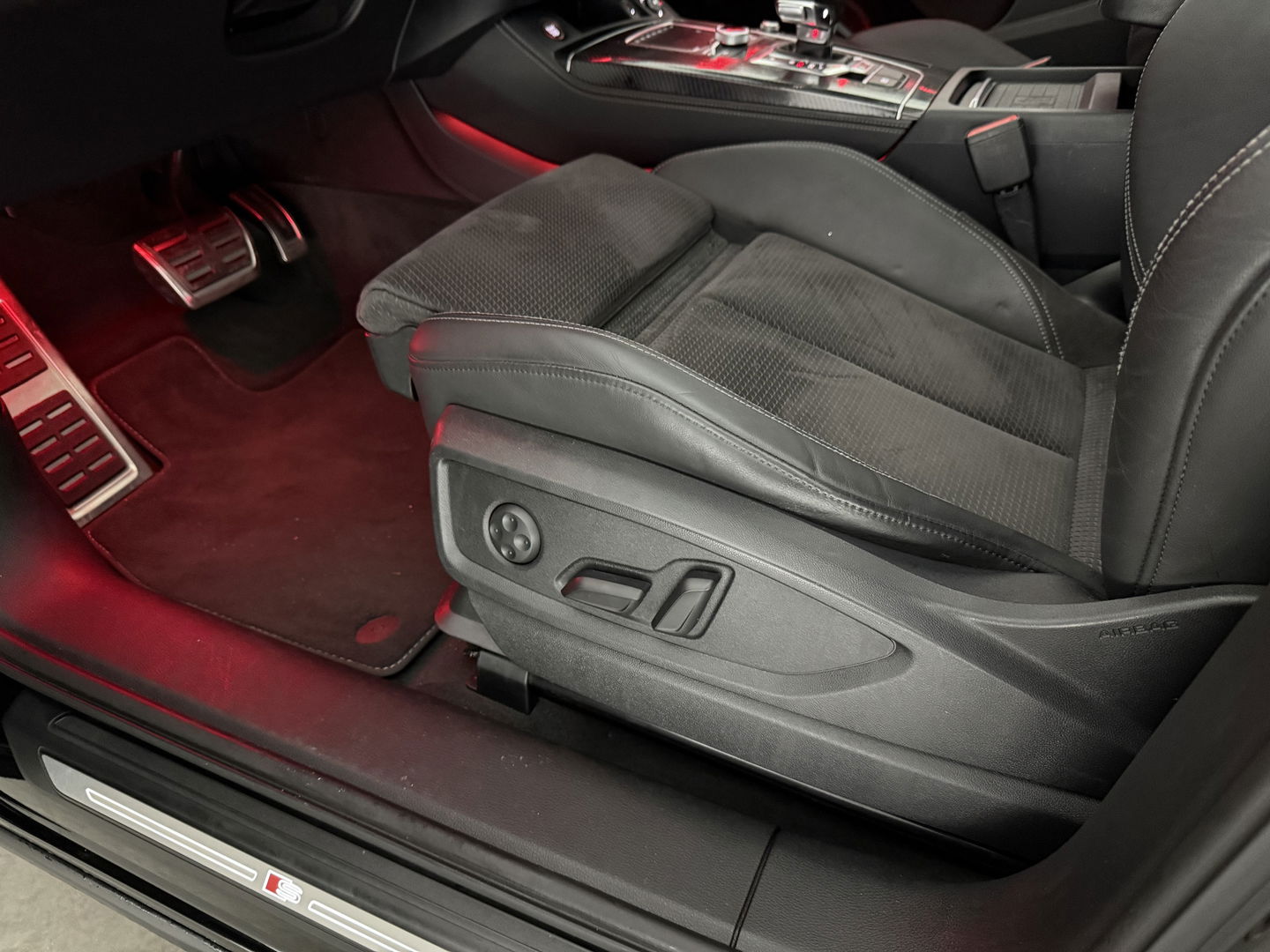 Audi SQ5 3.0 TFSI Quattro | Pano | Sfeerverl. | HuD | Virtual | Camera | Carplay | Stoelverw.