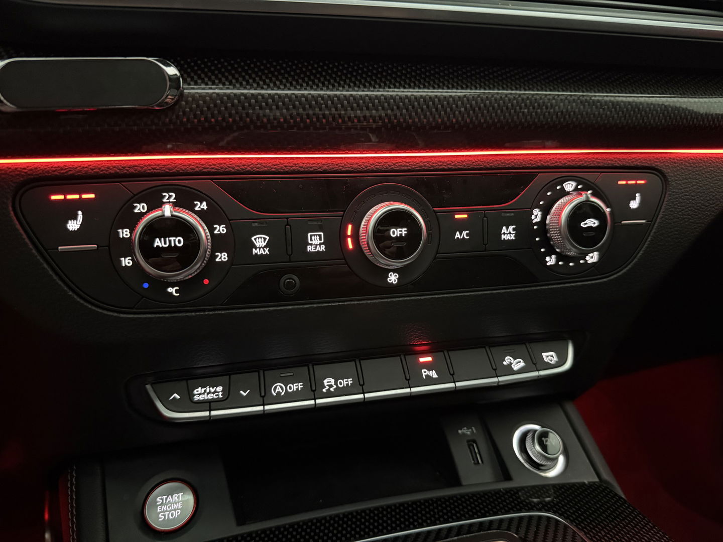 Audi SQ5 3.0 TFSI Quattro | Pano | Sfeerverl. | HuD | Virtual | Camera | Carplay | Stoelverw.