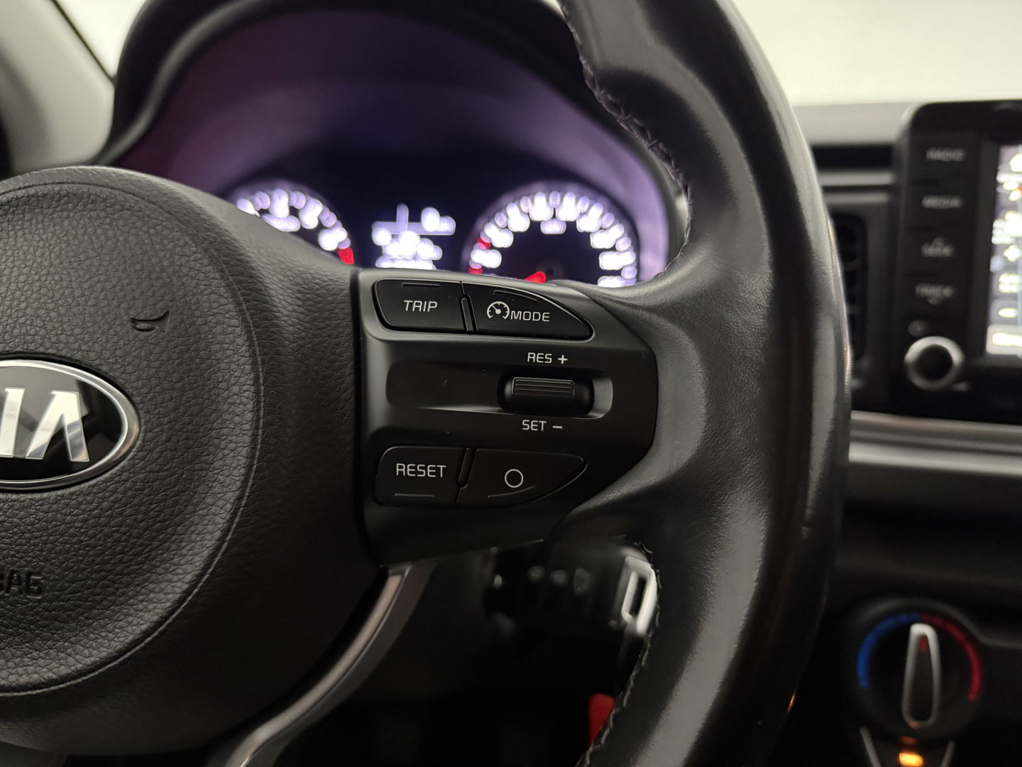 Kia Rio 1.0 TGDI DynamicLine | Camera | Cruise | Navigatie | Parkeersens. | LED