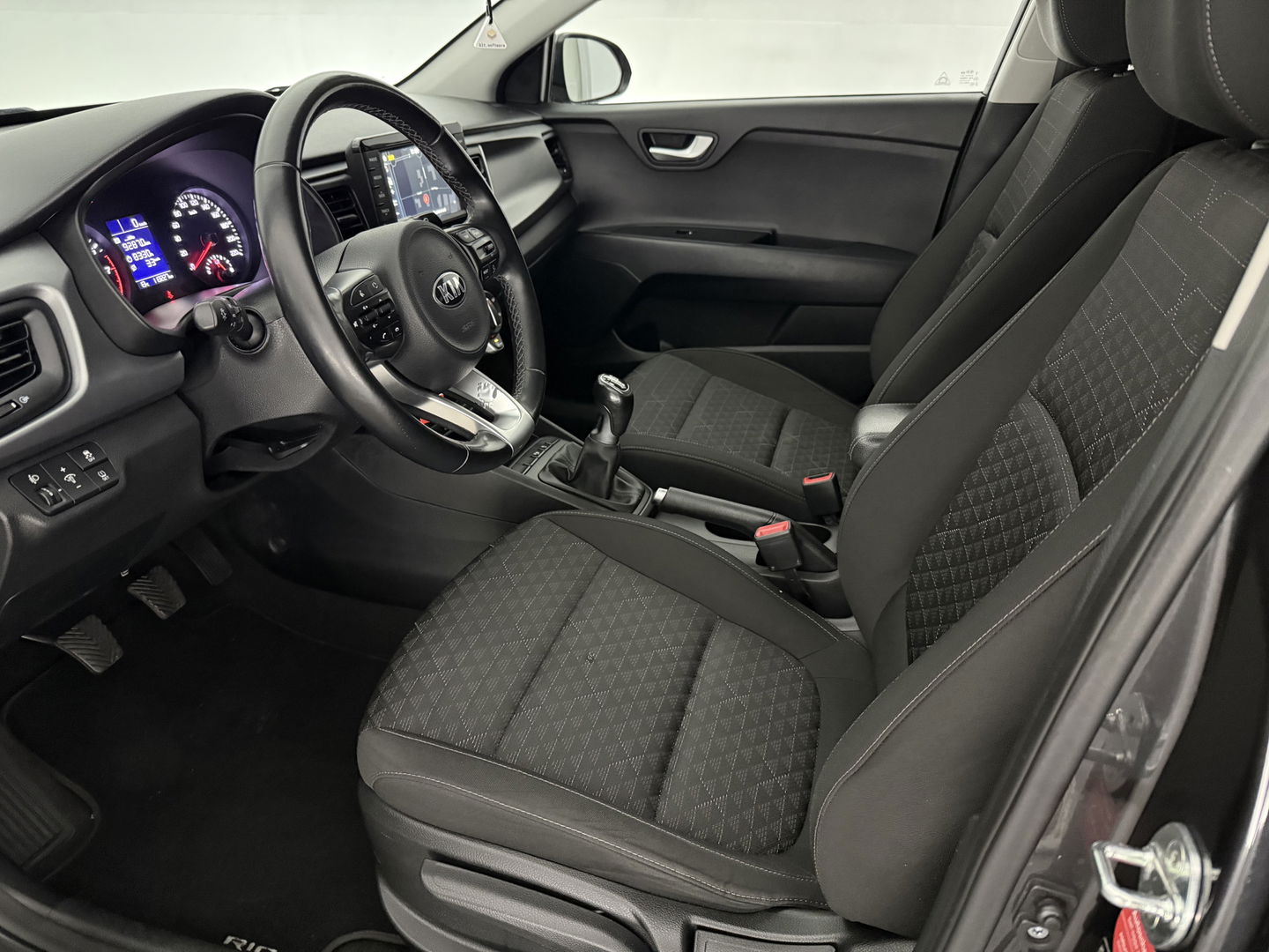 Kia Rio 1.0 TGDI DynamicLine | Camera | Cruise | Navigatie | Parkeersens. | LED