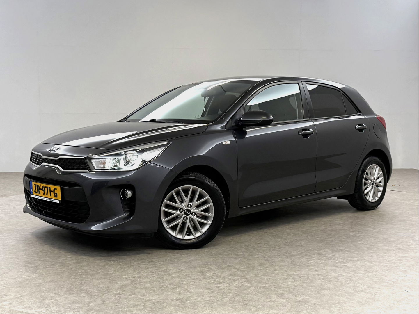 Kia Rio 1.0 TGDI DynamicLine | Camera | Cruise | Navigatie | Parkeersens. | LED