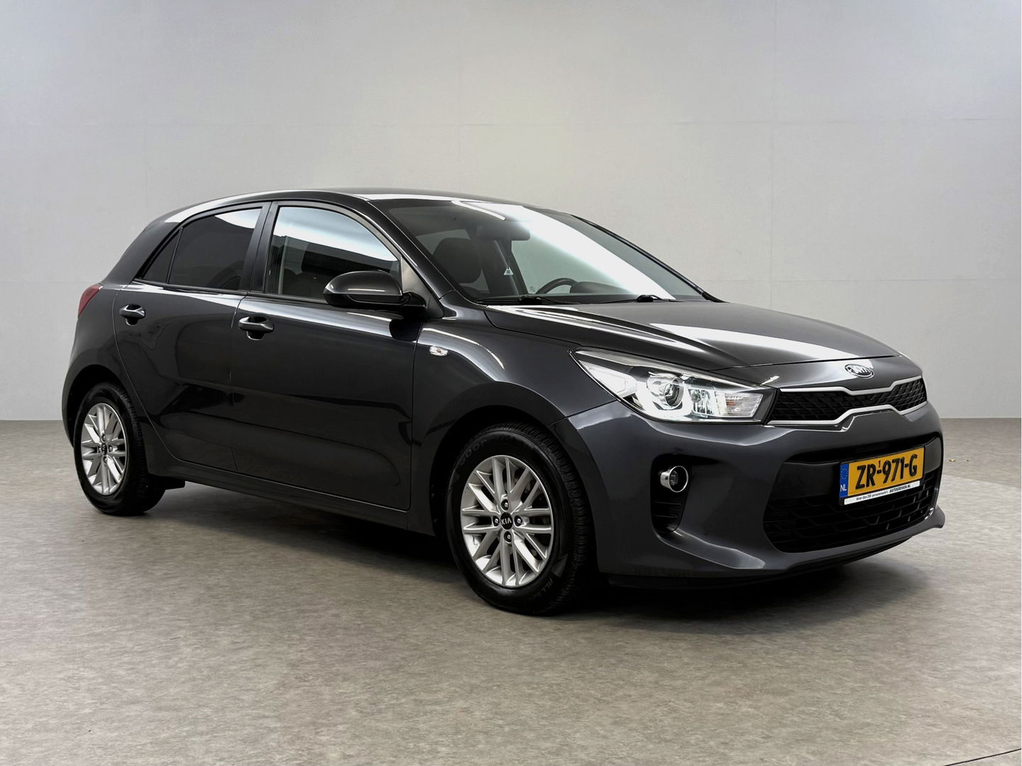 Kia Rio 1.0 TGDI DynamicLine | Camera | Cruise | Navigatie | Parkeersens. | LED