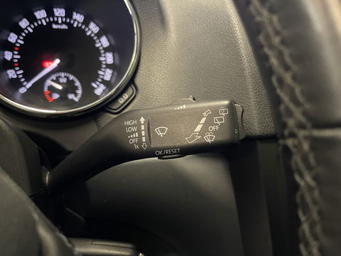 Škoda Yeti 1.2 TSI Comfort | Origineel Nederlands | Lichtmetaal 16'' | Airconditioning | Navigatie | Radio/Cd | Isofix |