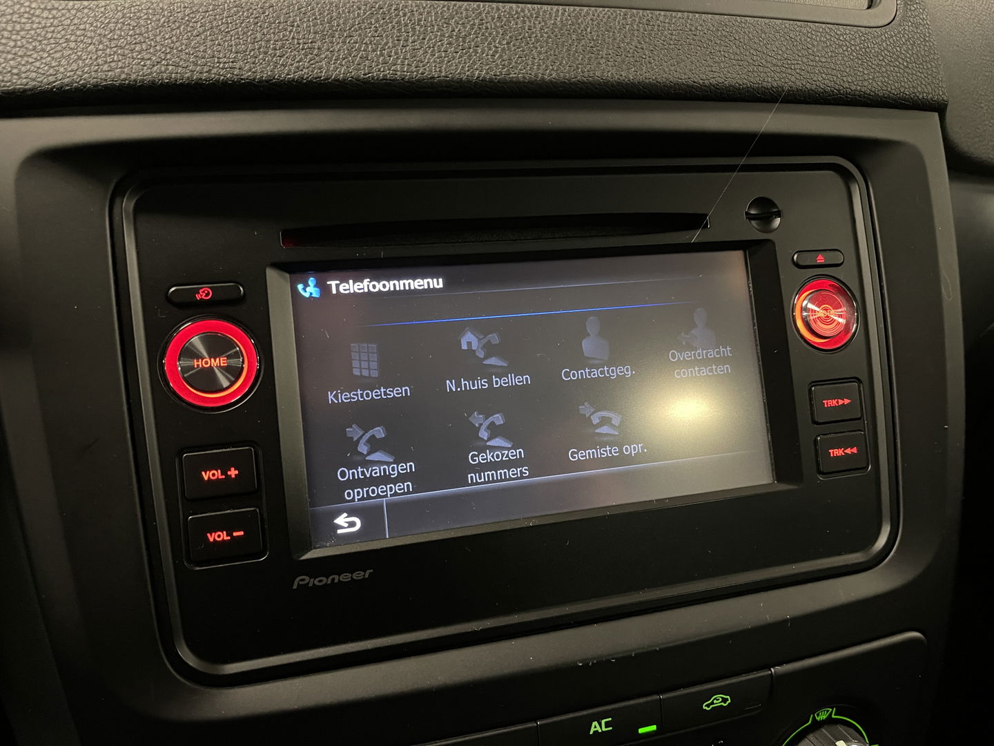 Škoda Yeti 1.2 TSI Comfort | Origineel Nederlands | Lichtmetaal 16'' | Airconditioning | Navigatie | Radio/Cd | Isofix |