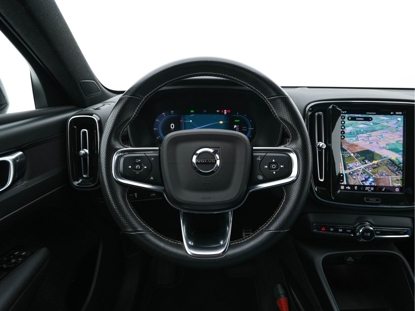 Volvo XC40 Recharge P8 AWD R-Design [ 3-Fase ] {SOH-89%} (INCL-BTW) *LEATHER-ALCANTARA | DIGI-COCKPIT | FULL-LED | PREMIUM-AUDIO | TOP-VIEW | CARPLAY | NAVI-FULLMAP | ECC | PDC | KEYLESS | HEATED-SPORTSEATS | BLIS | PRIVACY-GLASS | TOWBAR | 19 "ALU