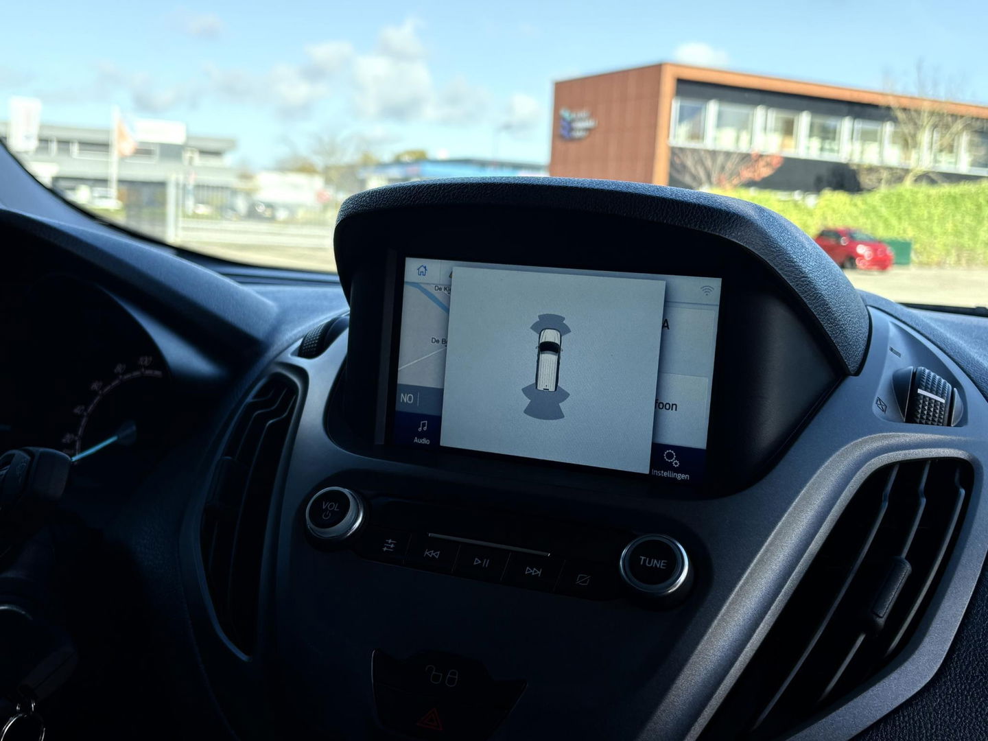 Ford Transit Courier 1.5 TDCI SPORT | Cruise control | EURO 6 | 2x schuif | Carplay |