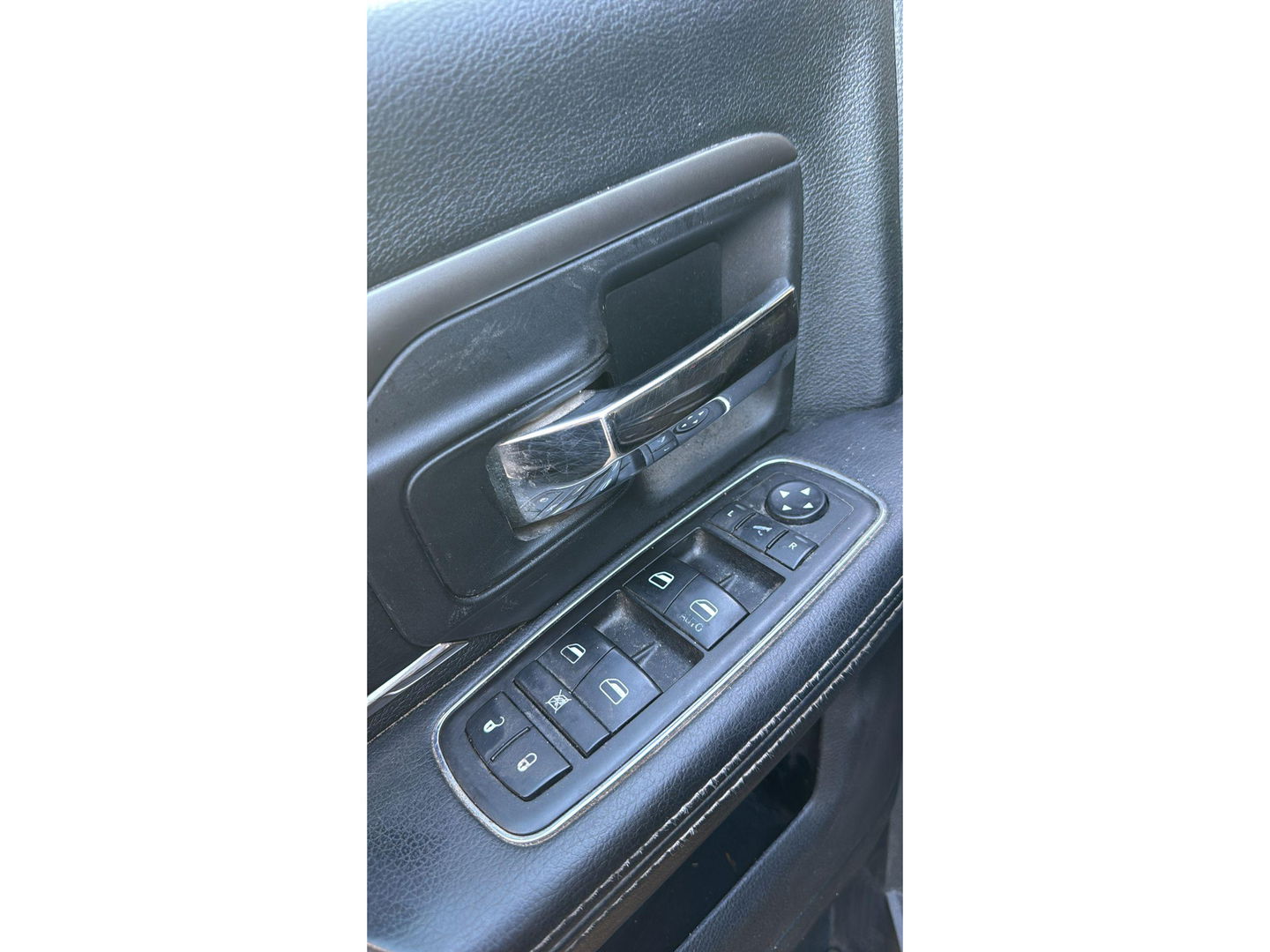 Dodge Ram 1500 5.7 V8 4x4 Crew Cab 5'7