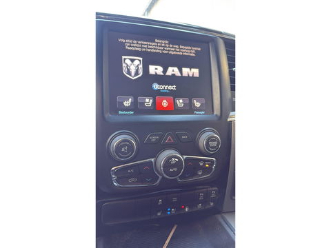 Dodge Ram 1500 5.7 V8 4x4 Crew Cab 5'7