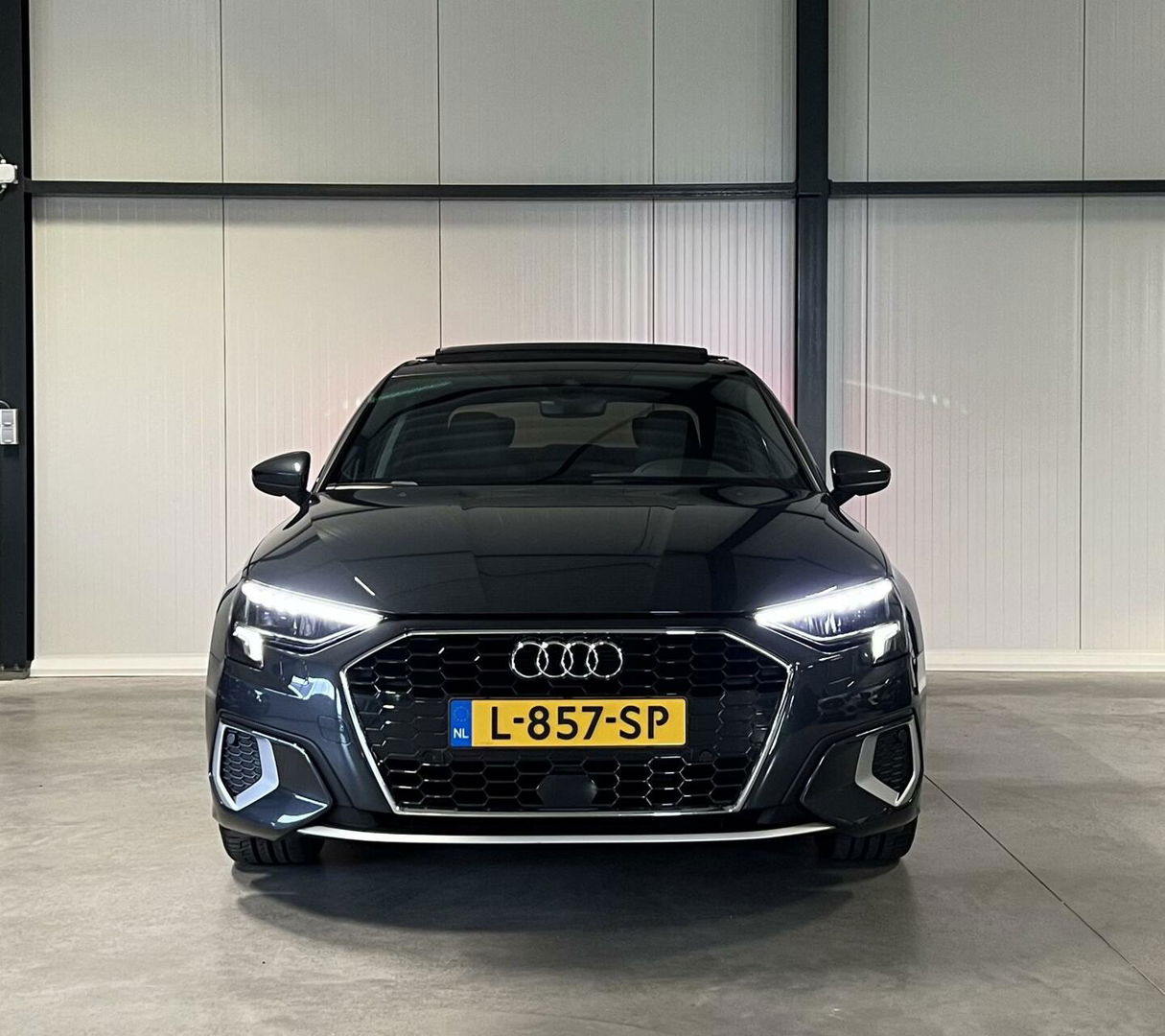 Audi A3 Limousine 35 TFSI S edition Pano Virtual Trekhaak