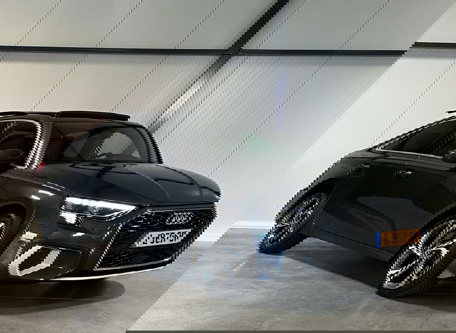 Audi A3 Limousine 35 TFSI S edition Pano Virtual Trekhaak