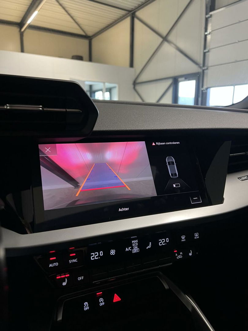 Audi A3 Limousine 35 TFSI S edition Pano Virtual Trekhaak