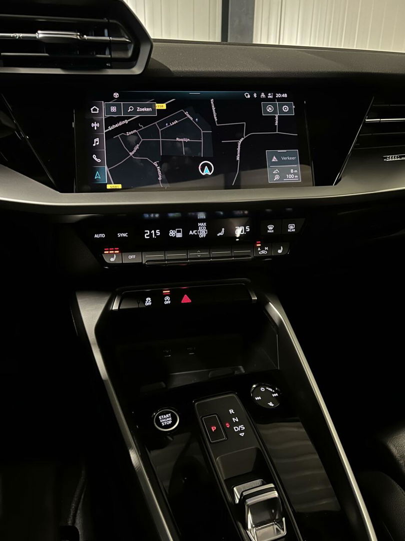 Audi A3 Limousine 35 TFSI S edition Pano Virtual Trekhaak