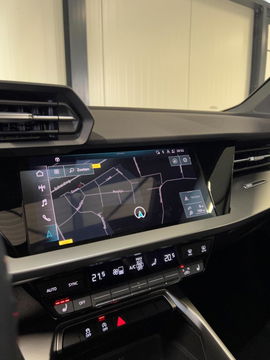 Audi A3 Limousine 35 TFSI S edition Pano Virtual Trekhaak