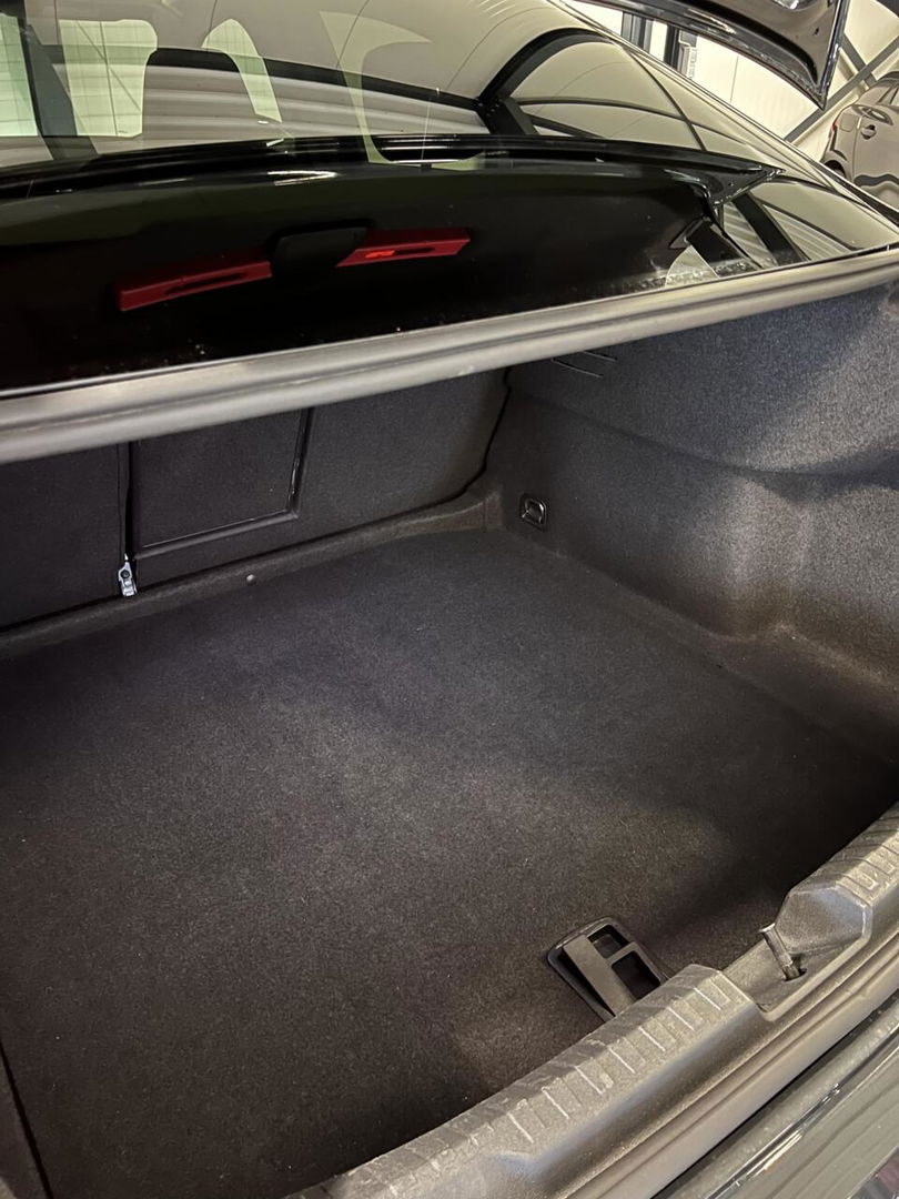 Audi A3 Limousine 35 TFSI S edition Pano Virtual Trekhaak