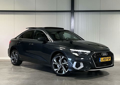 Audi A3 Limousine 35 TFSI S edition Pano Virtual Trekhaak