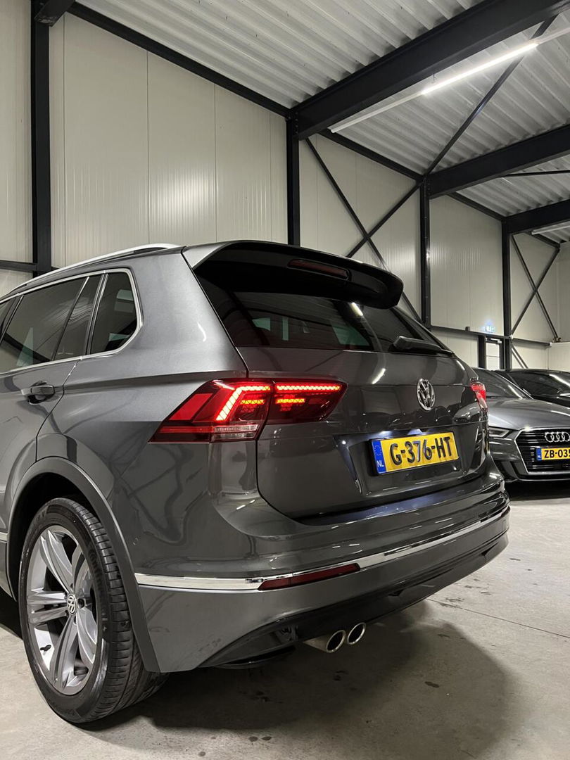 Volkswagen Tiguan 1.5 TSI R-line Pano Virtual Camera NAP VOL