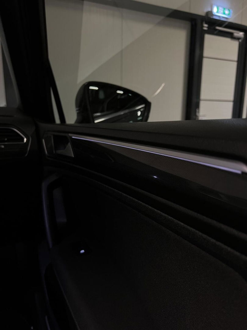 Volkswagen Tiguan 1.5 TSI R-line Pano Virtual Camera NAP VOL