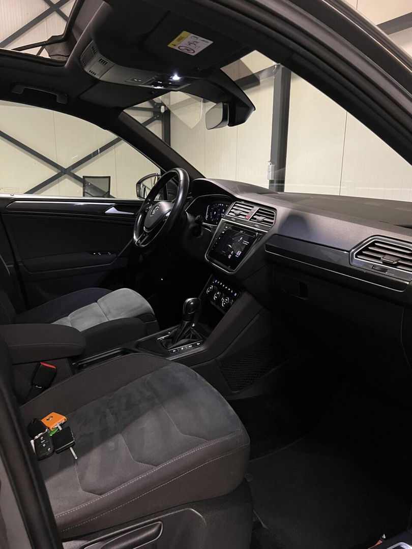 Volkswagen Tiguan 1.5 TSI R-line Pano Virtual Camera NAP VOL