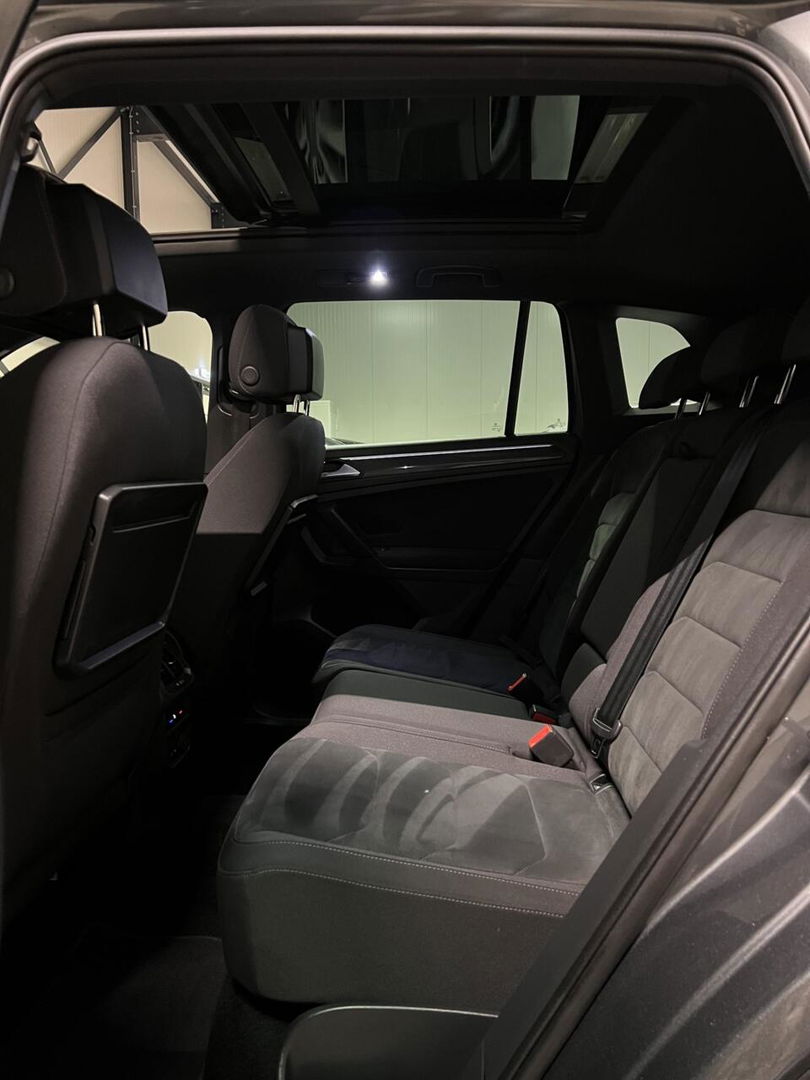 Volkswagen Tiguan 1.5 TSI R-line Pano Virtual Camera NAP VOL