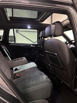 Volkswagen Tiguan 1.5 TSI R-line Pano Virtual Camera NAP VOL