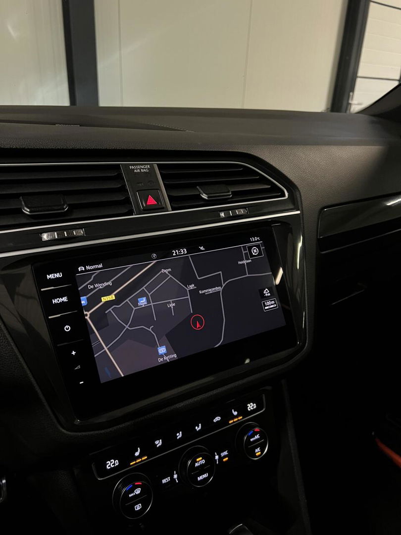 Volkswagen Tiguan 1.5 TSI R-line Pano Virtual Camera NAP VOL