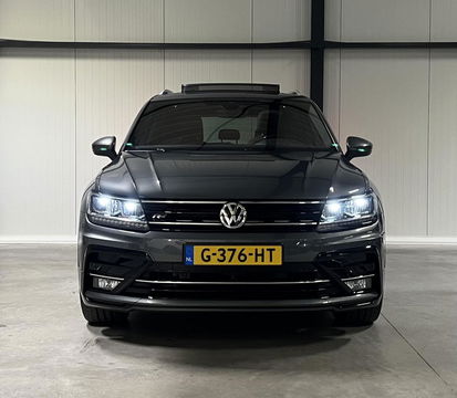 Volkswagen Tiguan 1.5 TSI R-line Pano Virtual Camera NAP VOL