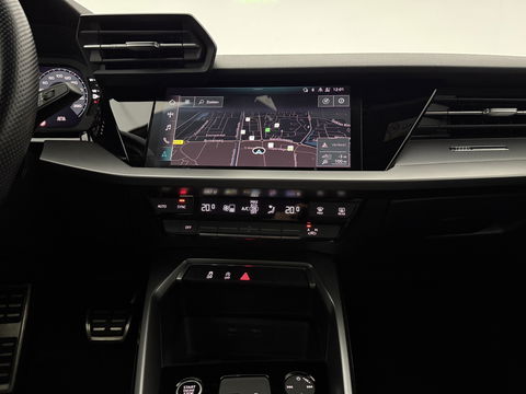 Audi A3 30 TFSI S-line Turbo Blue | Virtual | Carplay | Trekh. | Cruise | Navi | Parkeersens. | NAP