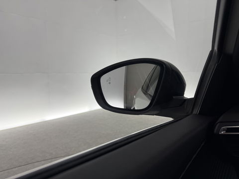 Peugeot 2008 1.2 PureTech GT-Line | Pano | Sfeerverl. | Virtual | Camera | Carplay | Dodehoek | NAP