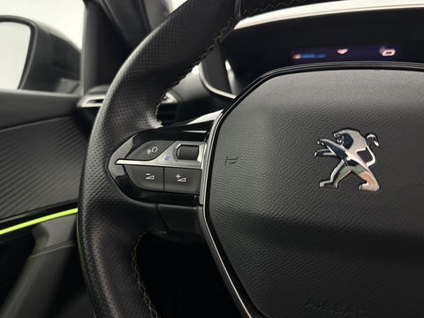 Peugeot 2008 1.2 PureTech GT-Line | Pano | Sfeerverl. | Virtual | Camera | Carplay | Dodehoek | NAP