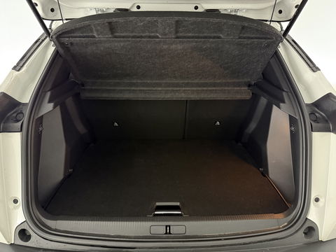 Peugeot 2008 1.2 PureTech GT-Line | Pano | Sfeerverl. | Virtual | Camera | Carplay | Dodehoek | NAP