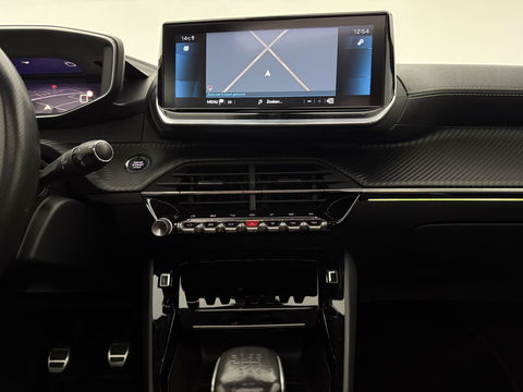 Peugeot 2008 1.2 PureTech GT-Line | Pano | Sfeerverl. | Virtual | Camera | Carplay | Dodehoek | NAP