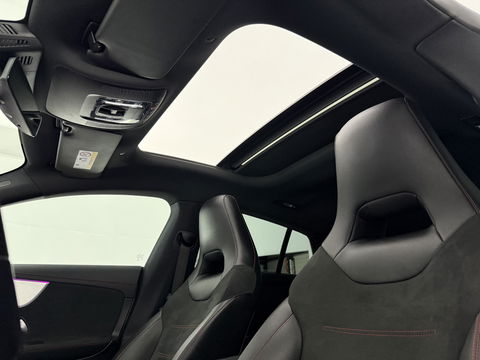 Mercedes-Benz CLA-Klasse Shooting Brake 200 AMG | Pano | Sfeerverl. | Virtual | Camera | Trekh. | Carplay | LED | NAP