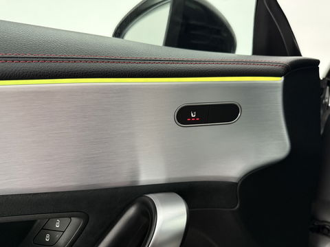 Mercedes-Benz CLA-Klasse Shooting Brake 200 AMG | Pano | Sfeerverl. | Virtual | Camera | Trekh. | Carplay | LED | NAP