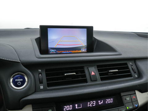 Lexus CT 200h Business Line Aut. *NAVI-FULLMAP | ALCANTARA | COMFORT-SEATS | CAMERA | ECC | CRUISE | 16''ALU*