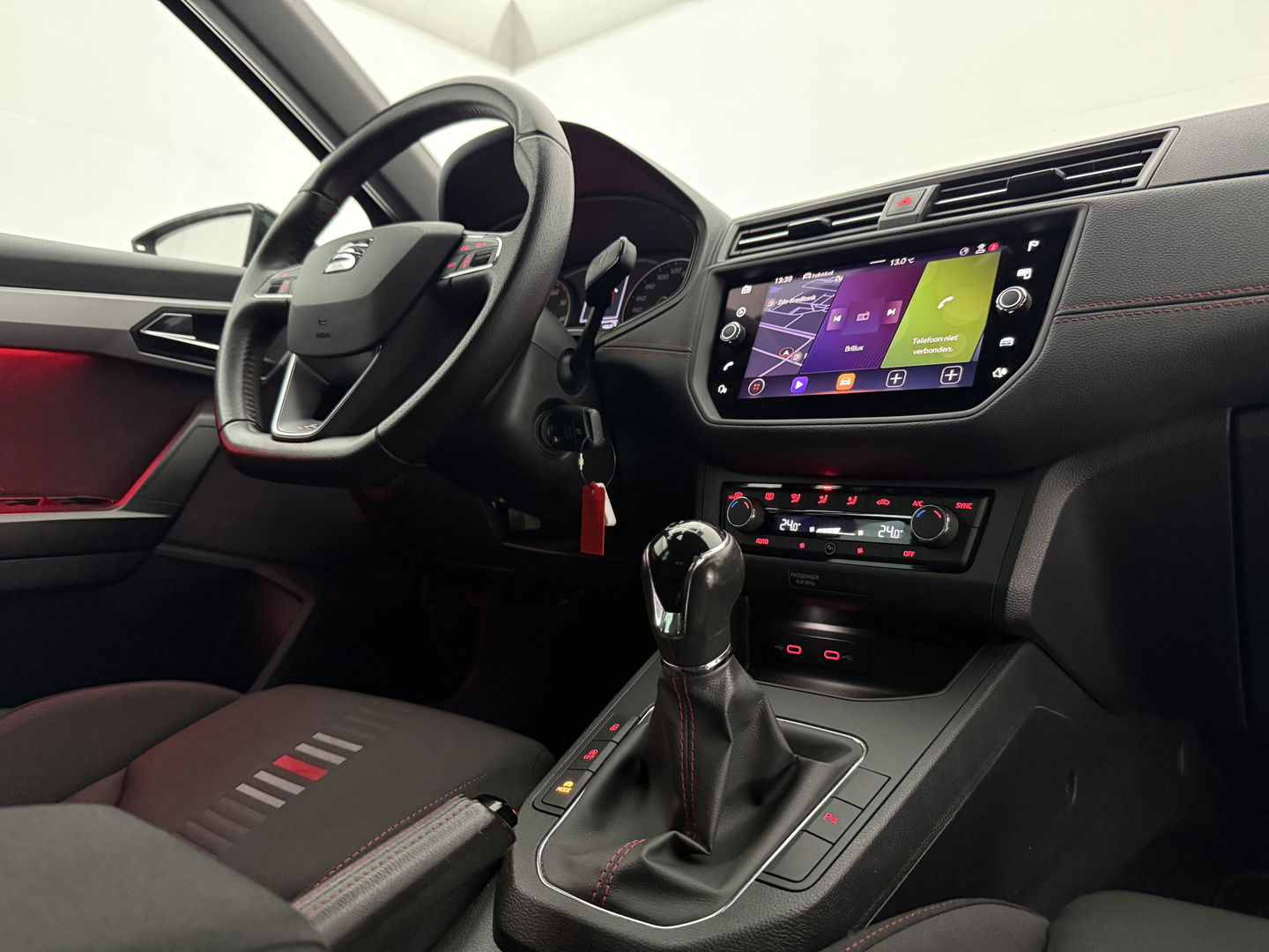 SEAT Ibiza 1.0 TSI FR Business Intense | Sfeerverl. | Camera | Carplay | Cruise | Parkeersens. | NAP