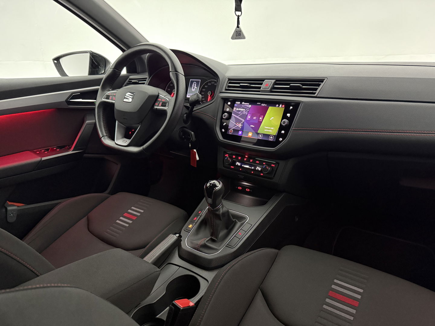 SEAT Ibiza 1.0 TSI FR Business Intense | Sfeerverl. | Camera | Carplay | Cruise | Parkeersens. | NAP