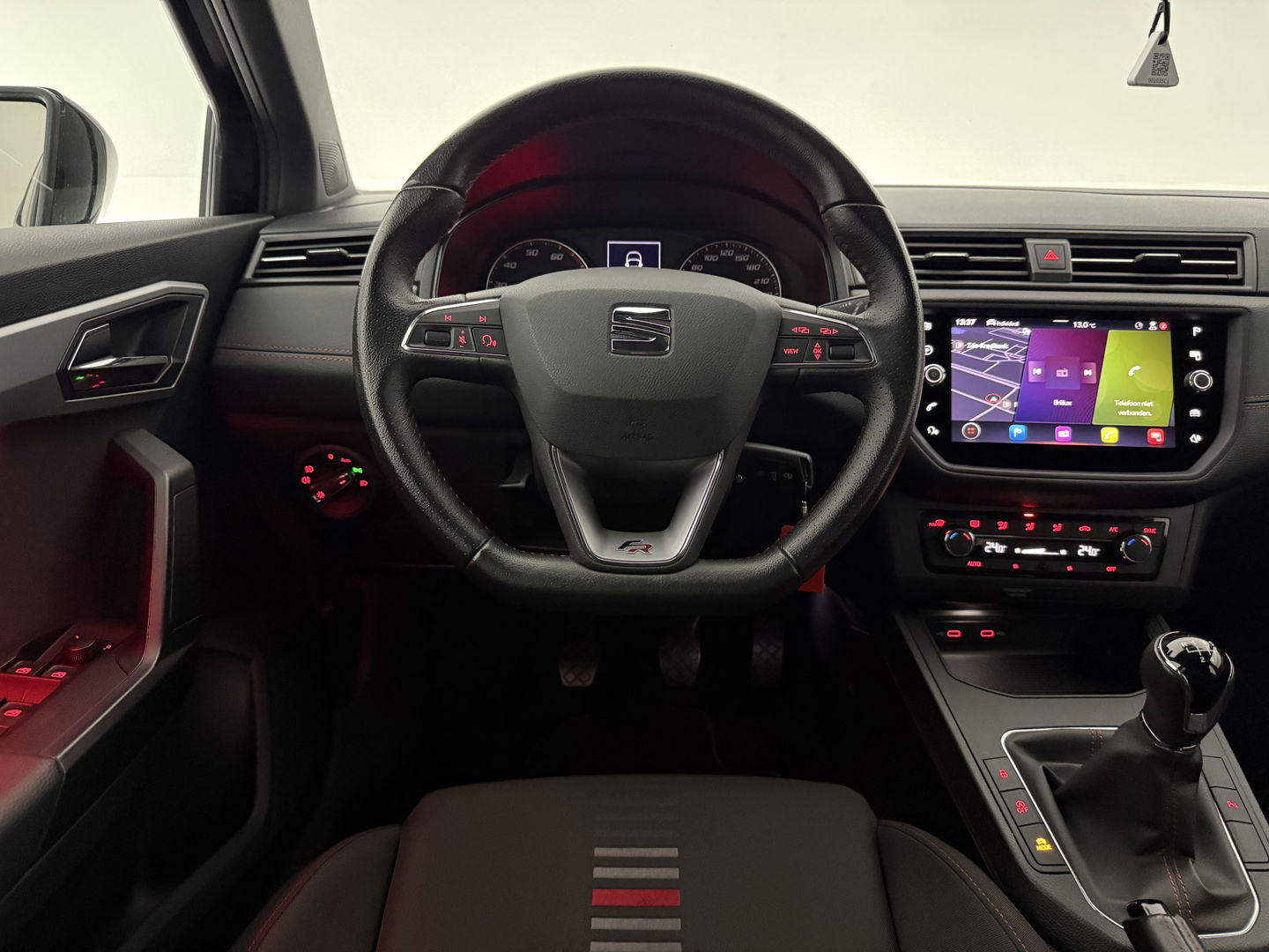 SEAT Ibiza 1.0 TSI FR Business Intense | Sfeerverl. | Camera | Carplay | Cruise | Parkeersens. | NAP