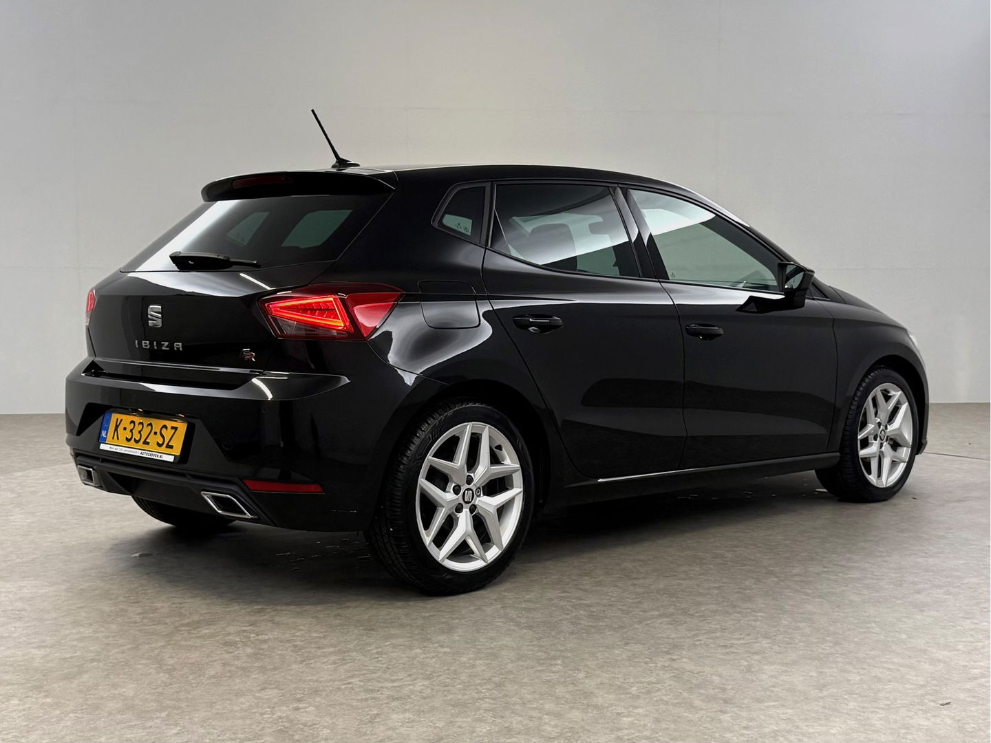 SEAT Ibiza 1.0 TSI FR Business Intense | Sfeerverl. | Camera | Carplay | Cruise | Parkeersens. | NAP