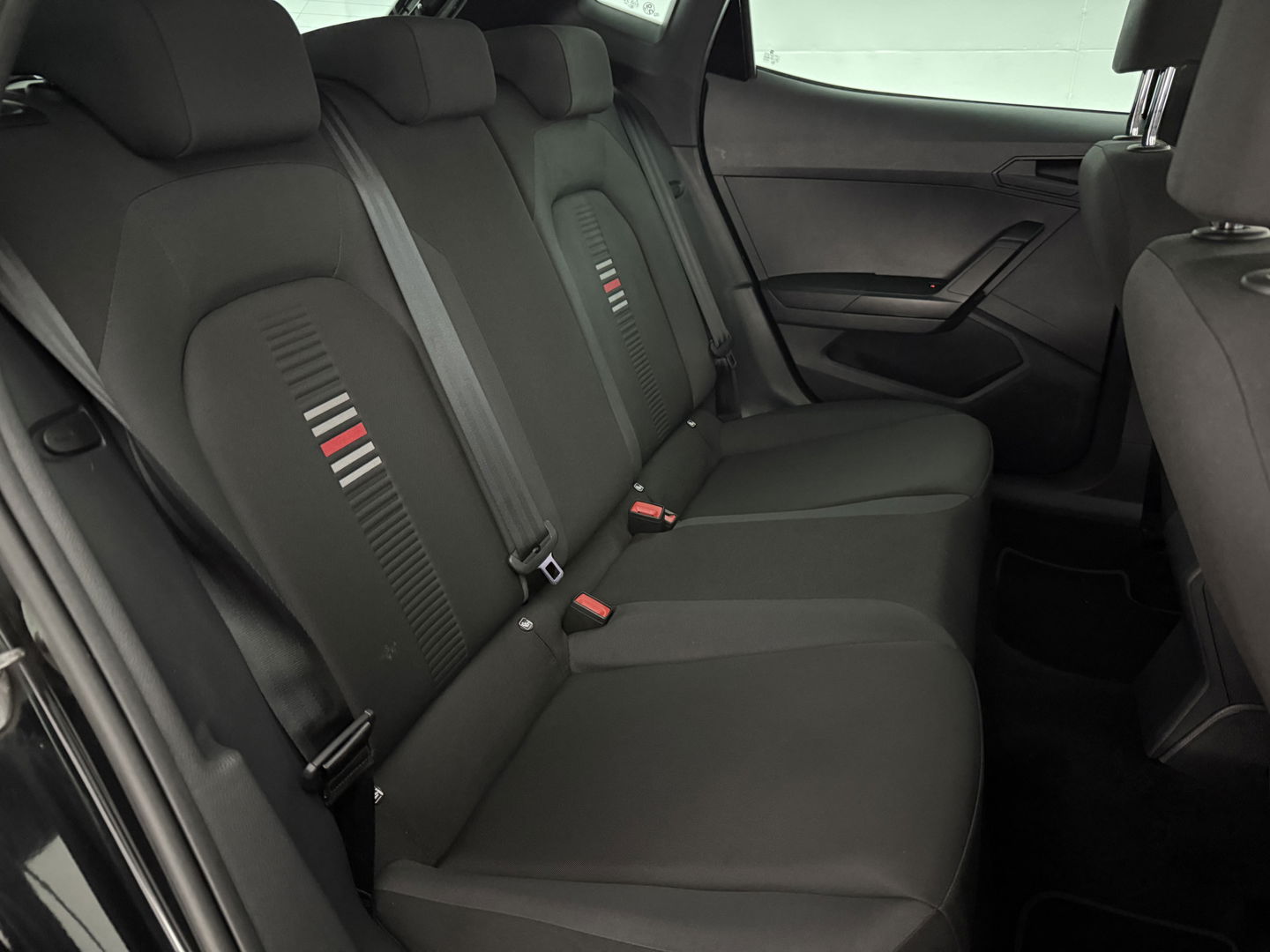 SEAT Ibiza 1.0 TSI FR Business Intense | Sfeerverl. | Camera | Carplay | Cruise | Parkeersens. | NAP