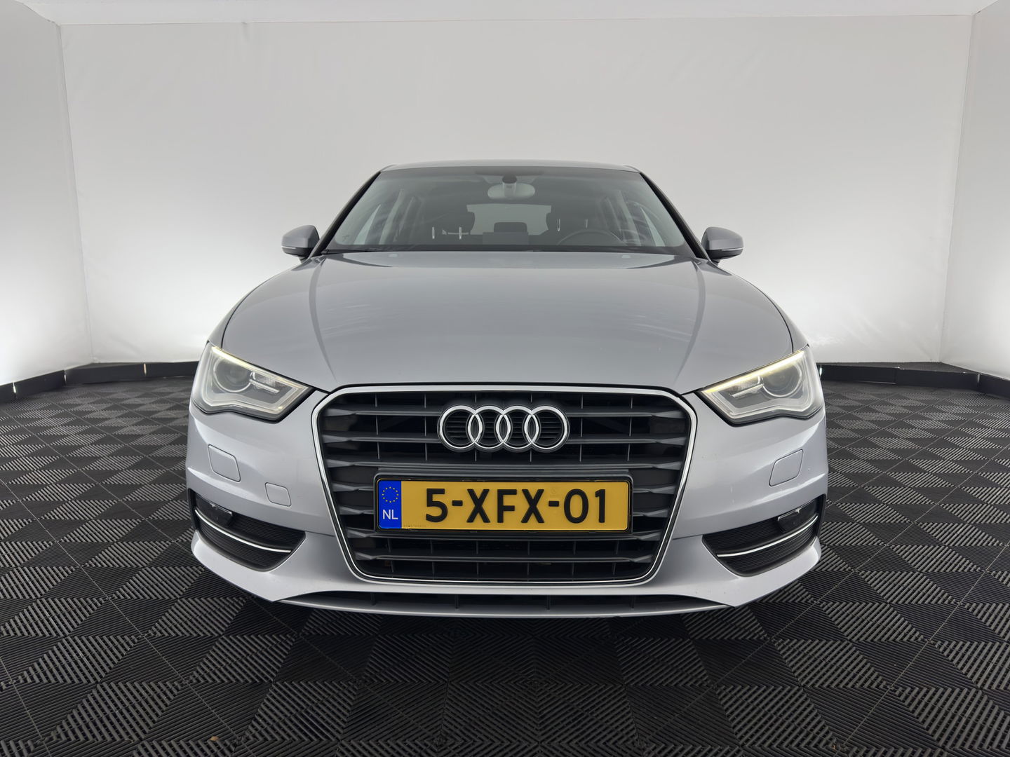 Audi A3 Sportback 1.2 TFSI Ambition Pro Line plus Aut. *NAVI-FULLMAP | XENON | SPORT-SEATS | ECC | CRUISE | 18''ALU*