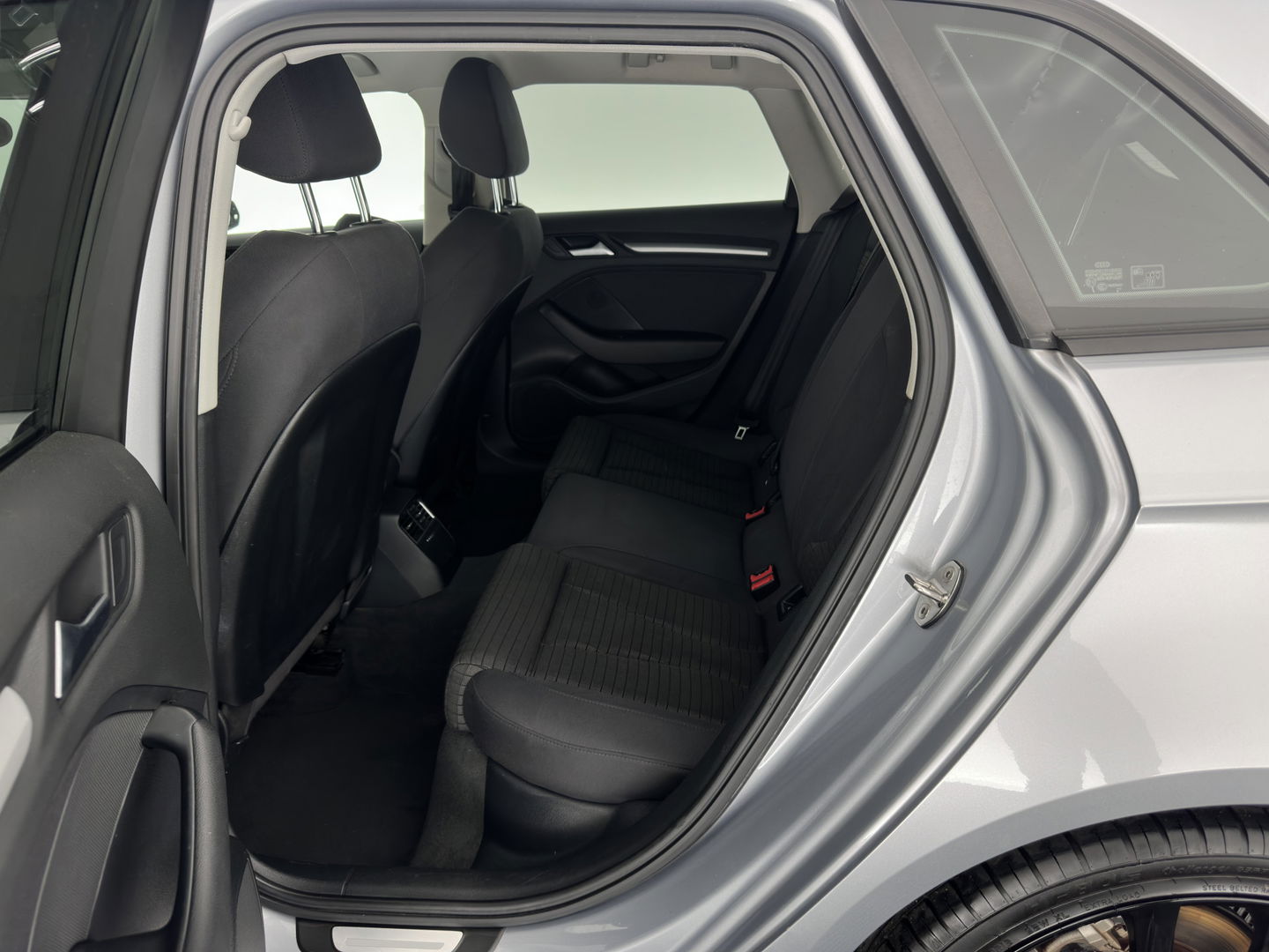 Audi A3 Sportback 1.2 TFSI Ambition Pro Line plus Aut. *NAVI-FULLMAP | XENON | SPORT-SEATS | ECC | CRUISE | 18''ALU*