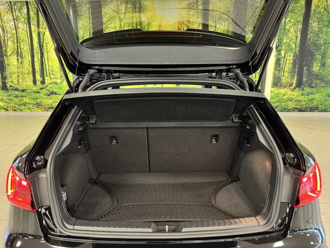 Audi A1 Sportback 40 TFSI S Line edition one | 200 PK! | Adaptieve Cruise Control | Keyless Go/Entry | Parkeersensoren Achter | Stoelverwarming | Bluetooth | DAB | Airconditioning | Navigatie |