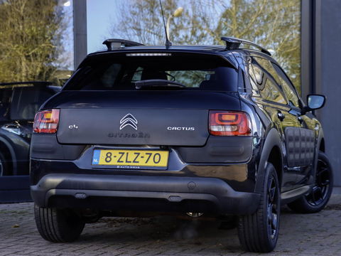 Citroën C4 Cactus 1.2 VTi Shine Nieuwe Distributie | 4x nieuwe banden