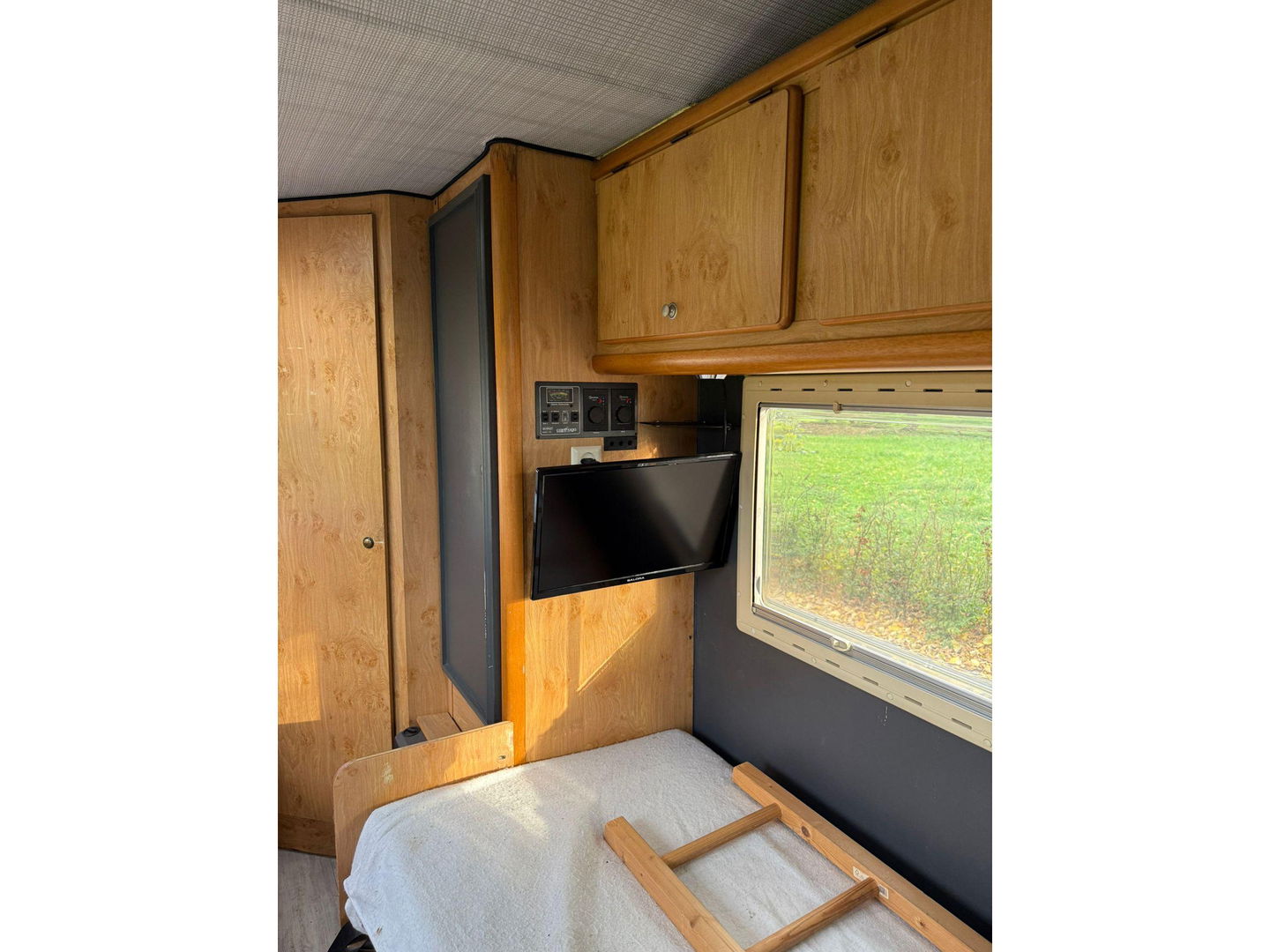 Volkswagen 70 x0d Camper Alkoof