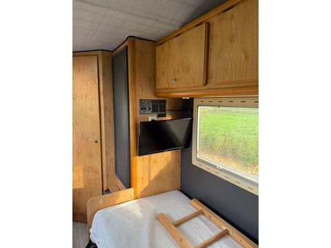 Volkswagen 70 x0d Camper Alkoof